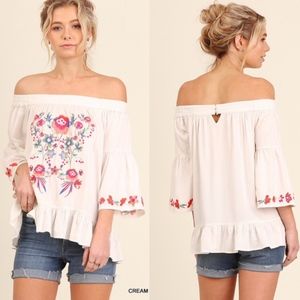 MISTY  Off Shoulder Top